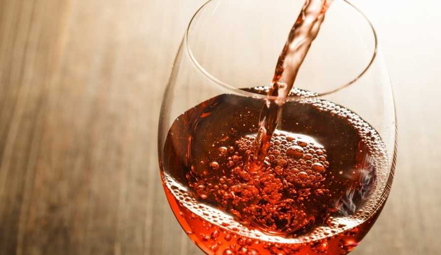 Vinho: Famosos que apostaram em sua produção nos últimos anos