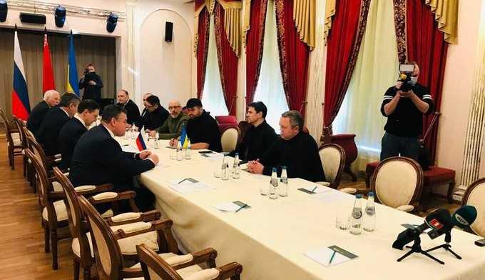 Reunião de Rússia e Ucrânia termina sem acordo