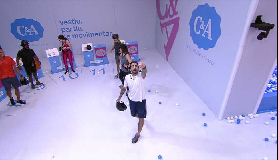 BBB22: Scooby reclama de ‘cara feia’ de participantes após vitória na prova do líder