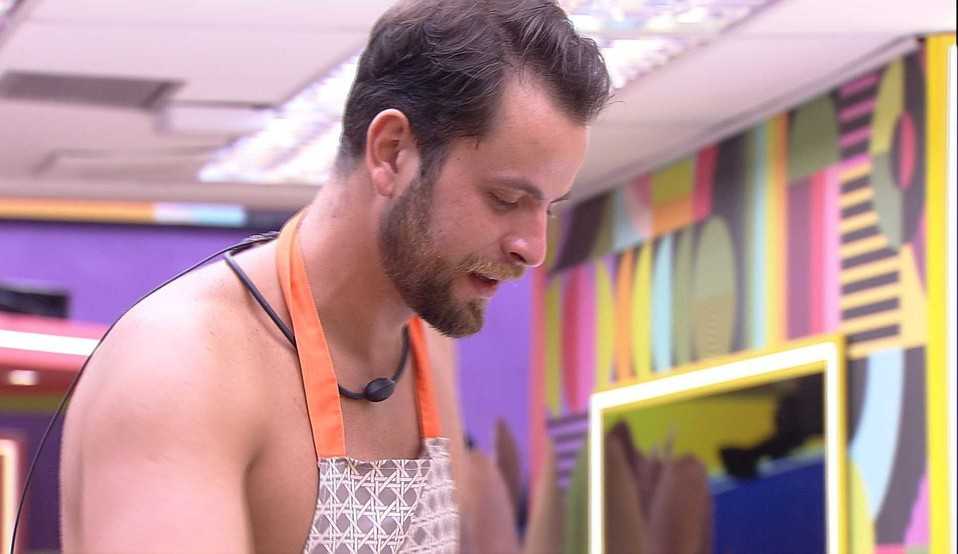 BBB 22: Gustavo diz a Eliezer que acredita no potencial de Laís para vencer a prova do líder