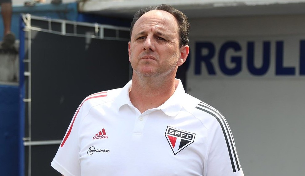 Rogério Ceni diz desistir de Pedrinho após vazamento de ligação com o jogador