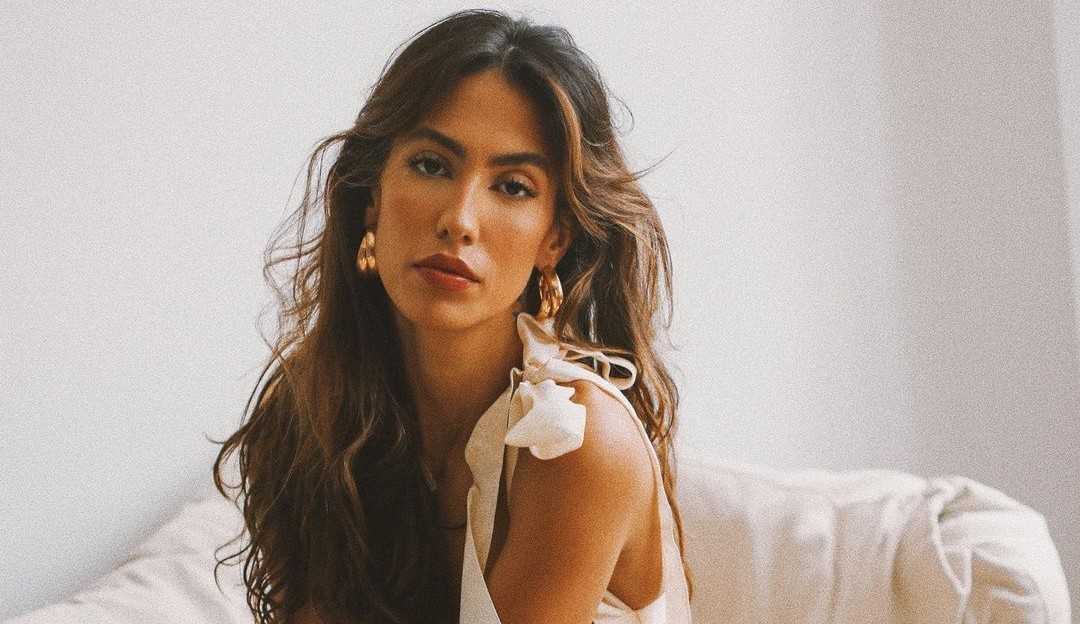 Gabi Brandt rebate seguidor que a chamou de otária: ‘Eu defendo ele, não os erros dele’