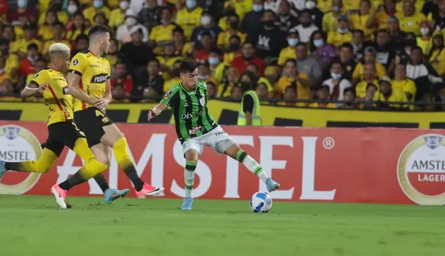 América-MG venceu nos pênaltis a equipe do Barcelona e está na fase de grupos da Libertadores.