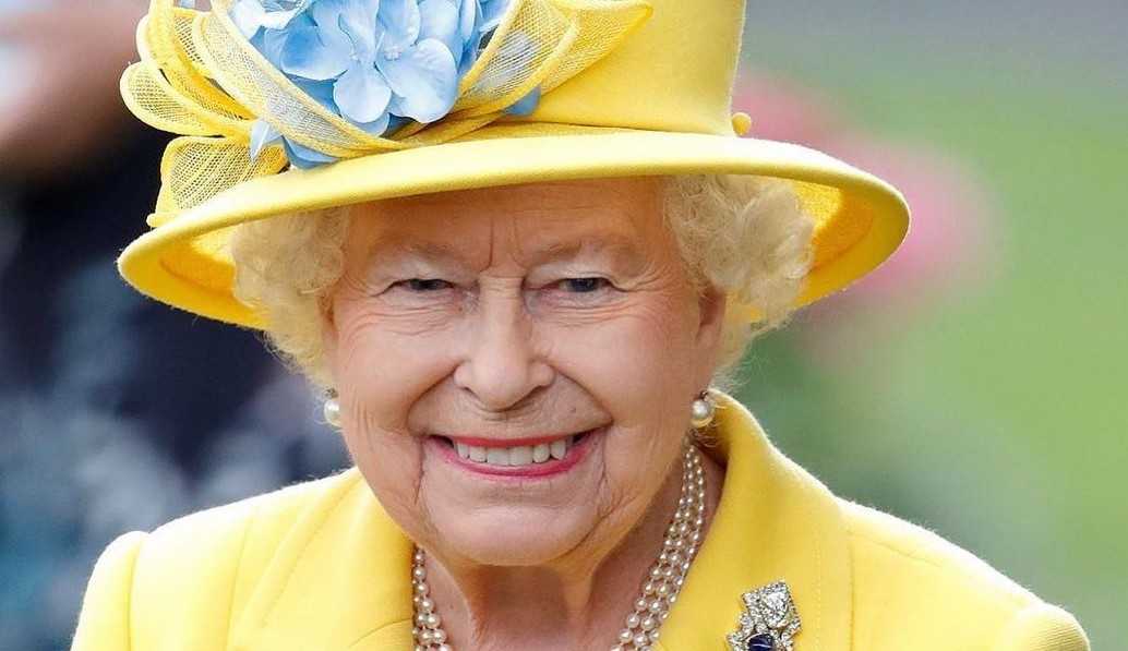 Rainha Elizabeth II fala sobre divórcio de filhos: “/Três em quatro”/