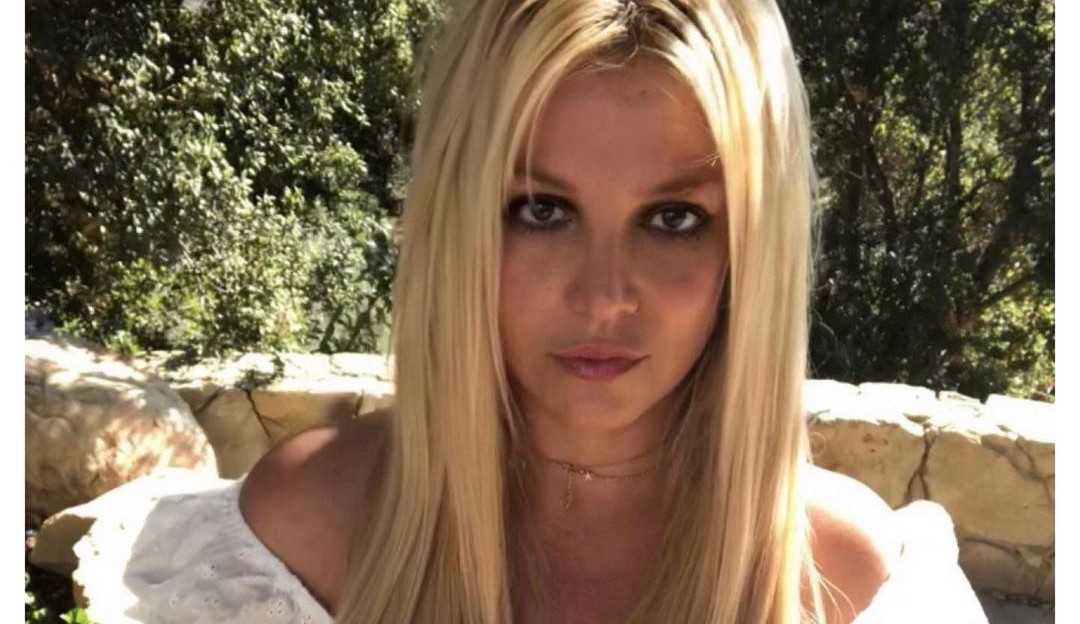 Britney Spears conta sobre humilhação com comentários do pai sobre seu corpo