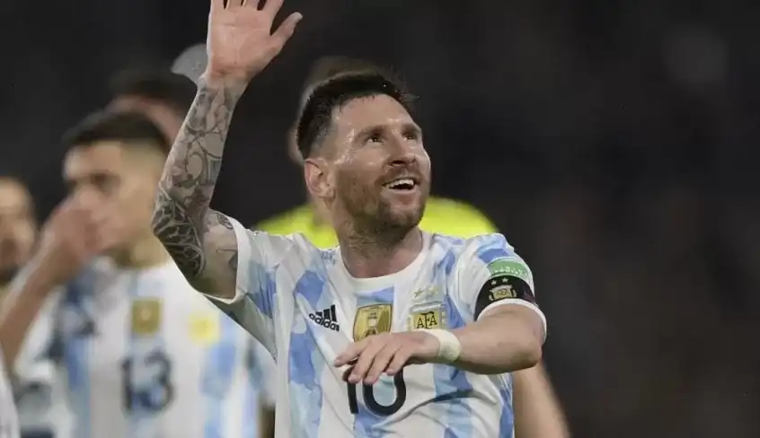 Na Bombonera, Argentina vence a Venezuela e chega a 30 jogos de invencibilidade