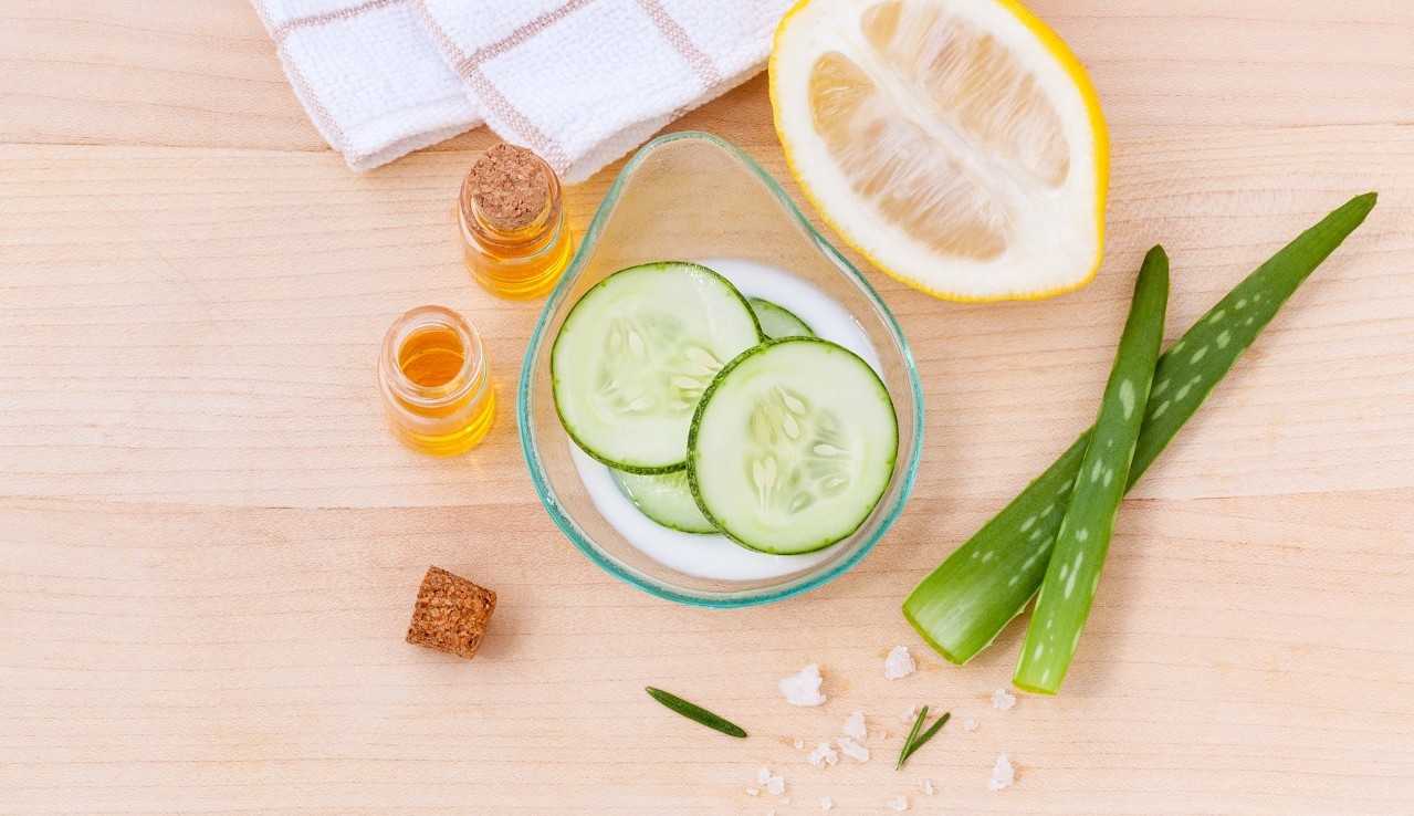 Como cuidar do cabelo e pele do rosto com ingredientes 100% naturais