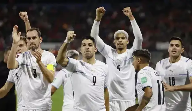 Uruguai vence o Chile e elimina os chilenos para uma possível Copa do Mundo