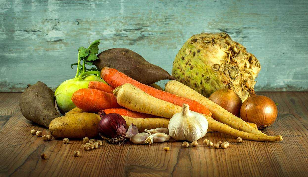 Entenda como a alimentação interfere na saúde mental