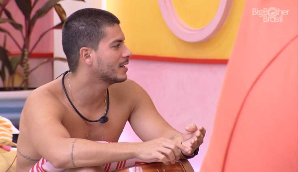 BBB22: Arthur Aguiar comenta sobre namoradas que levou ao Rock in Rio