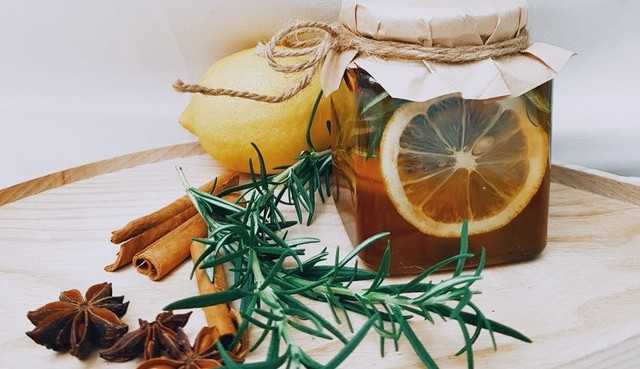 Aromaterapia para o guarda-roupa: óleos, benefícios e como usar