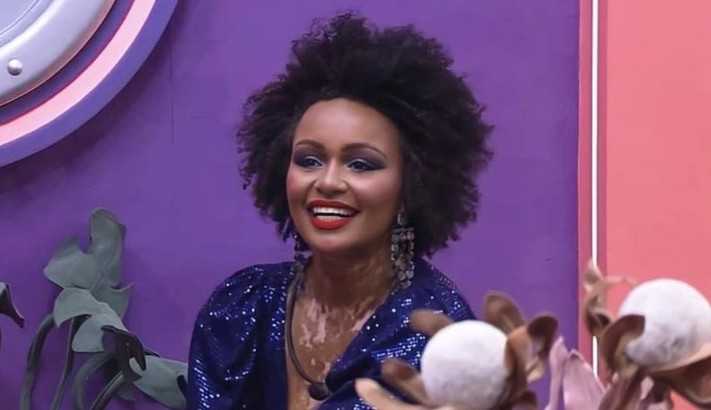 BBB22: Natália assume estar curtindo romance com Eliezer