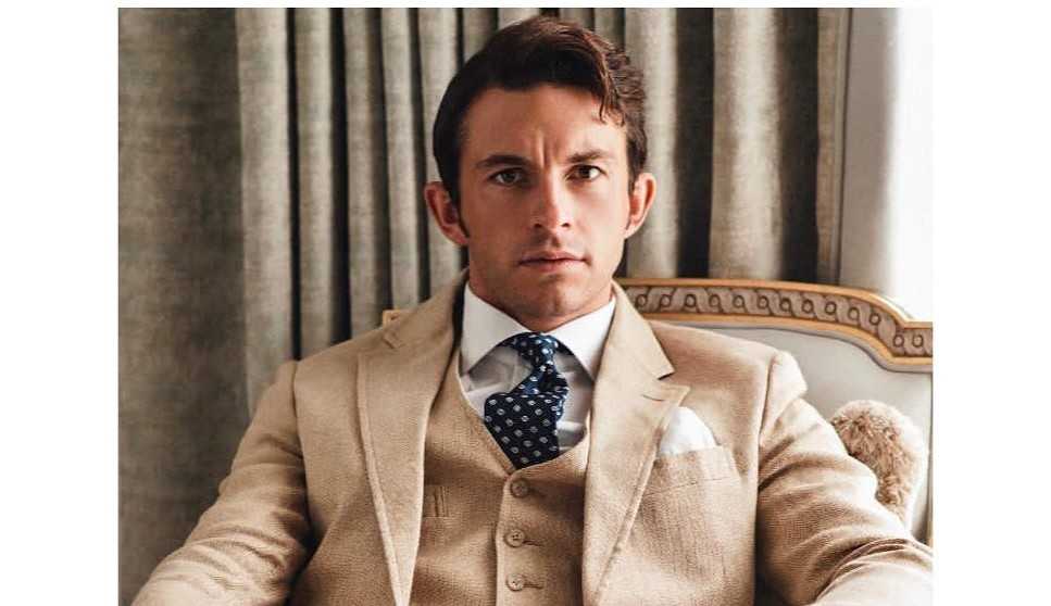 Jonathan Bailey, da série ‘Bridgerton’, sentiu pressão para esconder a sua homossexualidade