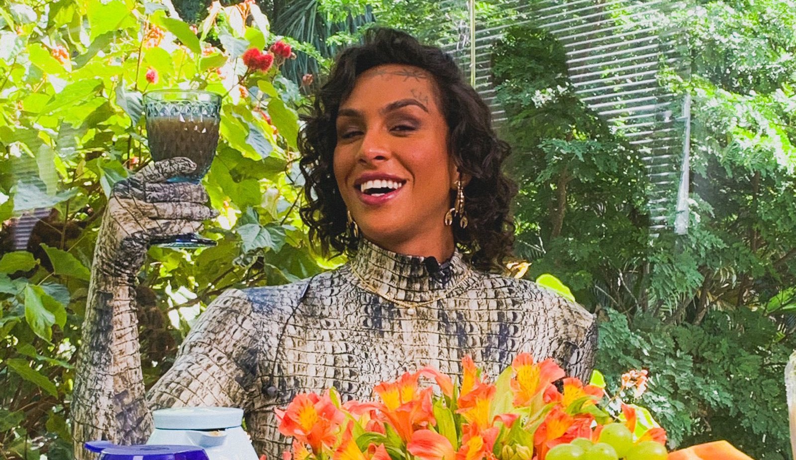 Linn da Quebrada conversa com Ana Maria Braga sobre erros no jogo