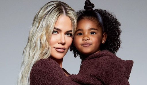 Khloé Kardashian confirma o uso de photoshop em foto da filha
