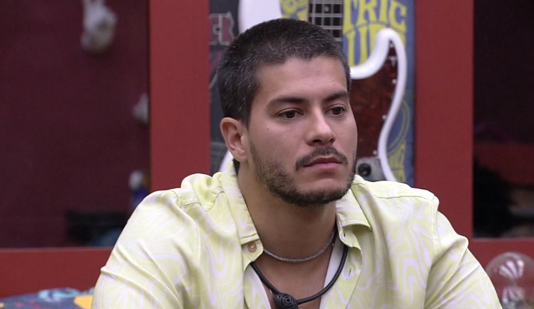 Arthur Aguiar não concorda em ir para o Quarto Lollipop: “Me cobrir com aquela coberta é tipo vestir a camisa do outro time”