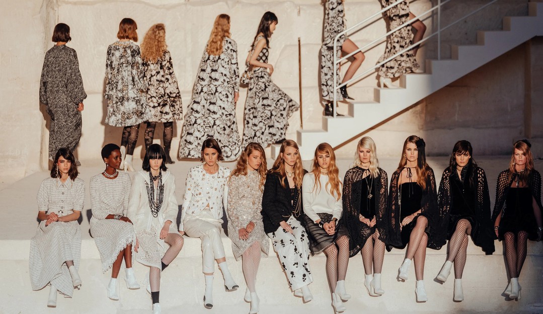 Grandes marcas anunciam desfiles internacionais