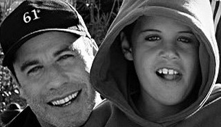 John Travolta faz homenagem ao aniversário de 30 anos de falecido filho mais velho