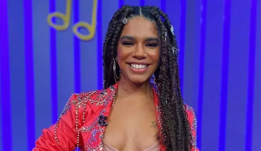 Bissexual assumida, ex-BBB Maria confirma: “Já tive relacionamento com mulher”