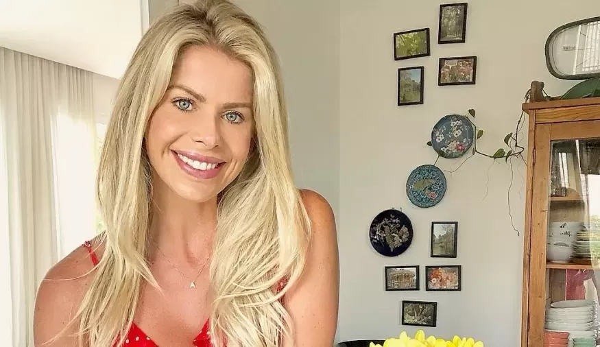 Veja famosas que posaram nuas e se arrependeram