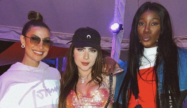 Confira os looks escolhidos pelos famosos para curtir o Coachella 2022