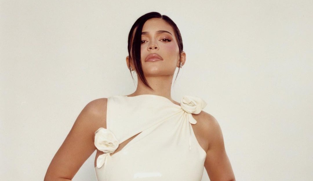 Kim Kardashian revela detalhes do novo nome do filho de Kylie Jenner