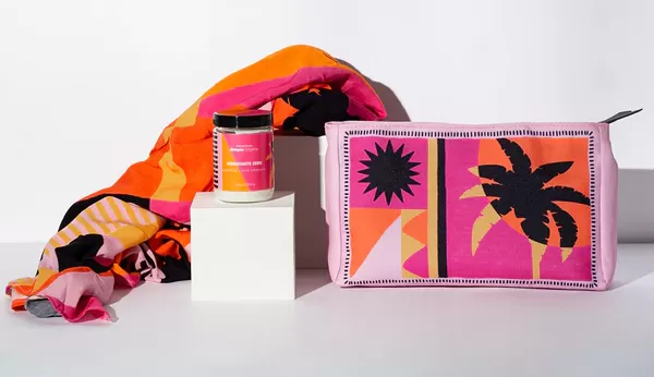 Simple Organic e Lez a Lez se unem em colaboração