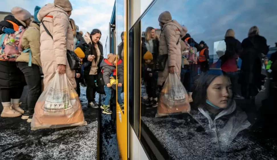 Mais pessoas estão entrando na Ucrânia vindo principalmente da Polônia do que o inverso