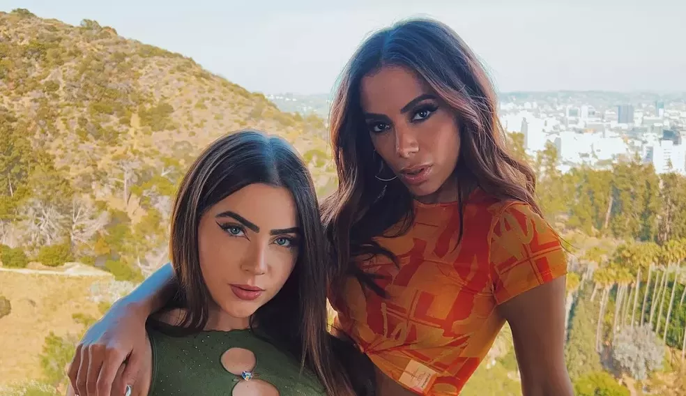 Jade Picon e Anitta se encontram em Los Angeles para gravação