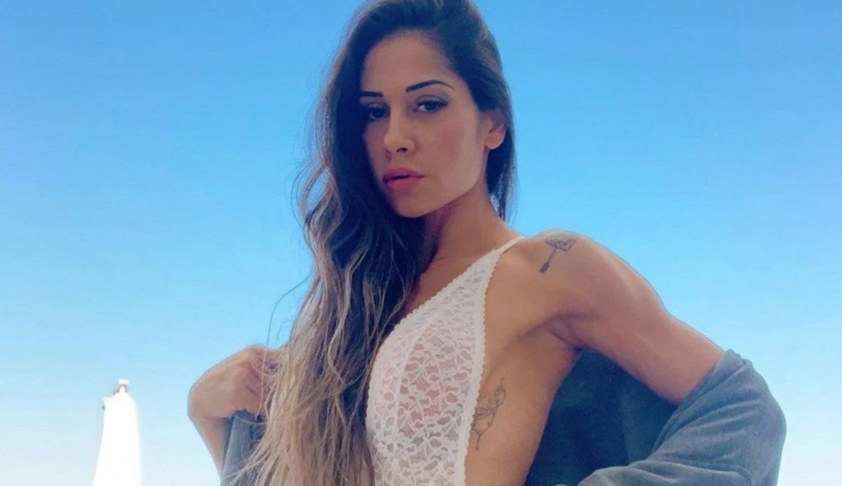 Maíra Cardi coleciona falas polêmicas enquanto o esposo Arthur está no BBB