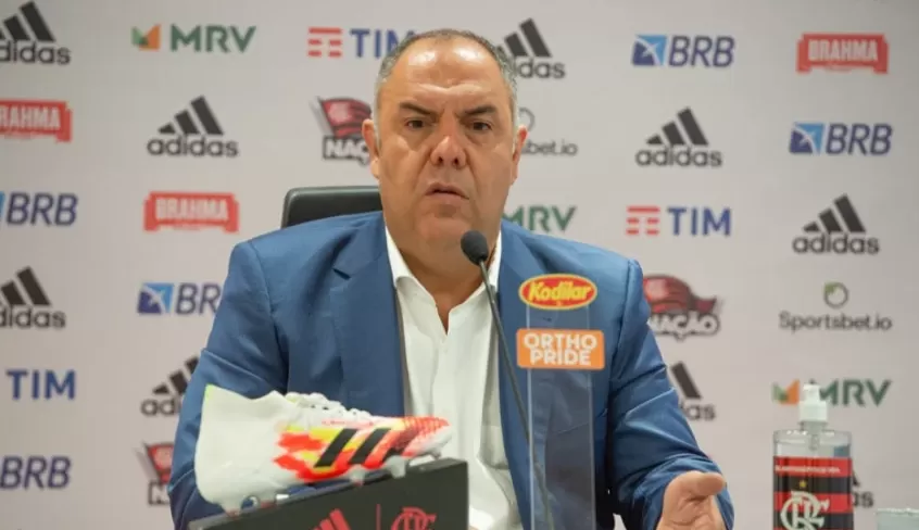 Marcos Braz sai em defesa do trabalho de Paulo Sousa e critica protesto da torcida