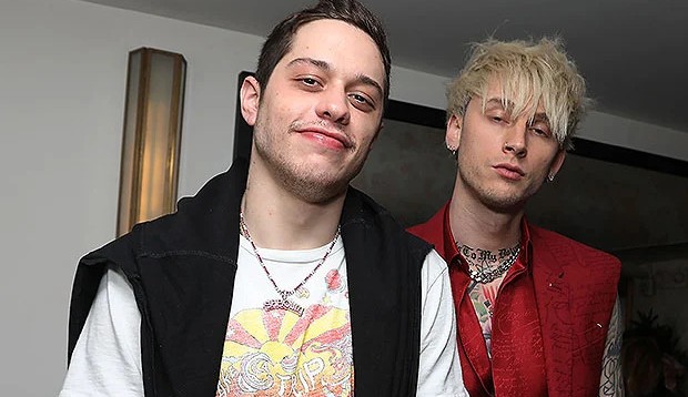 Amigos de Pete Davidson o aconselharam a não participar do reality da família Kardashian