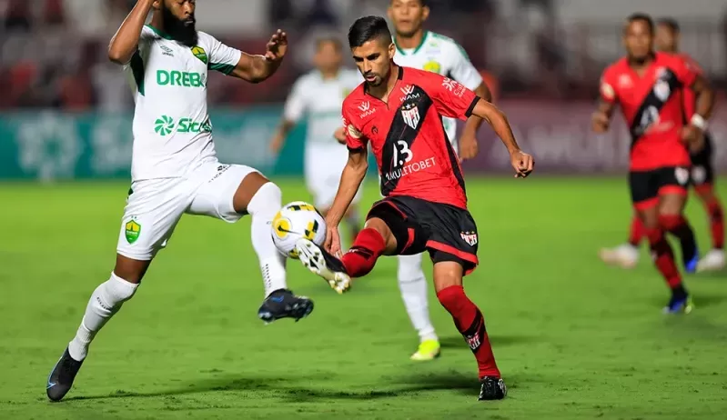 Atlético-Go e Cuiabá empatam por 1 a 1 em jogo válido pela Copa do Brasil
