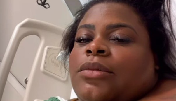 Jojo Todynho fica internada e mostra os cuidados recebidos pelo marido: “Na saúde e na doença”