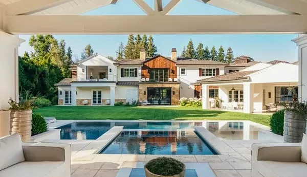 Madonna coloca mansão à venda por R$ 125 milhões de reais após reformas no imóvel