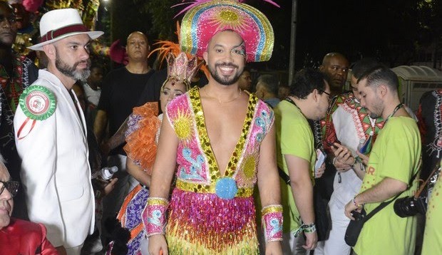 Gil do Vigor estreia no carnaval carioca