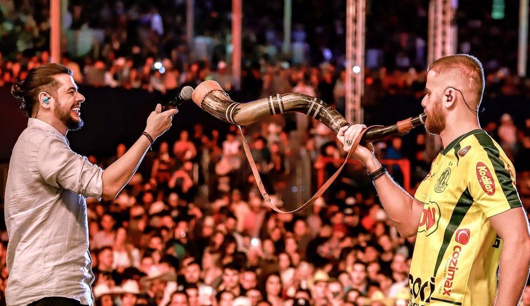 Zé Neto e Cristiano doam 100% de cachê arrecadado em show para hospital