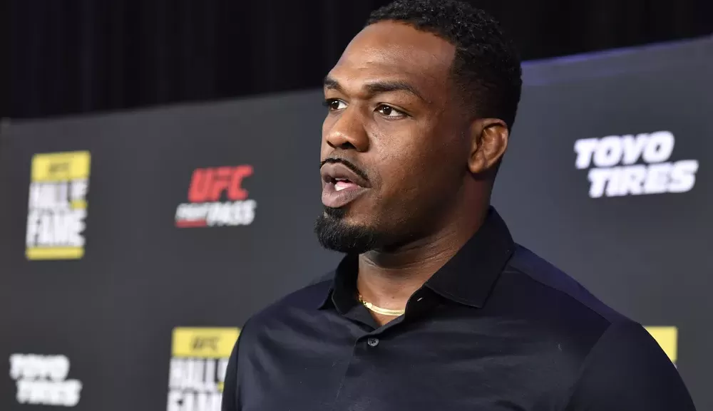 Jon Jones pretende voltar a lutar em setembro