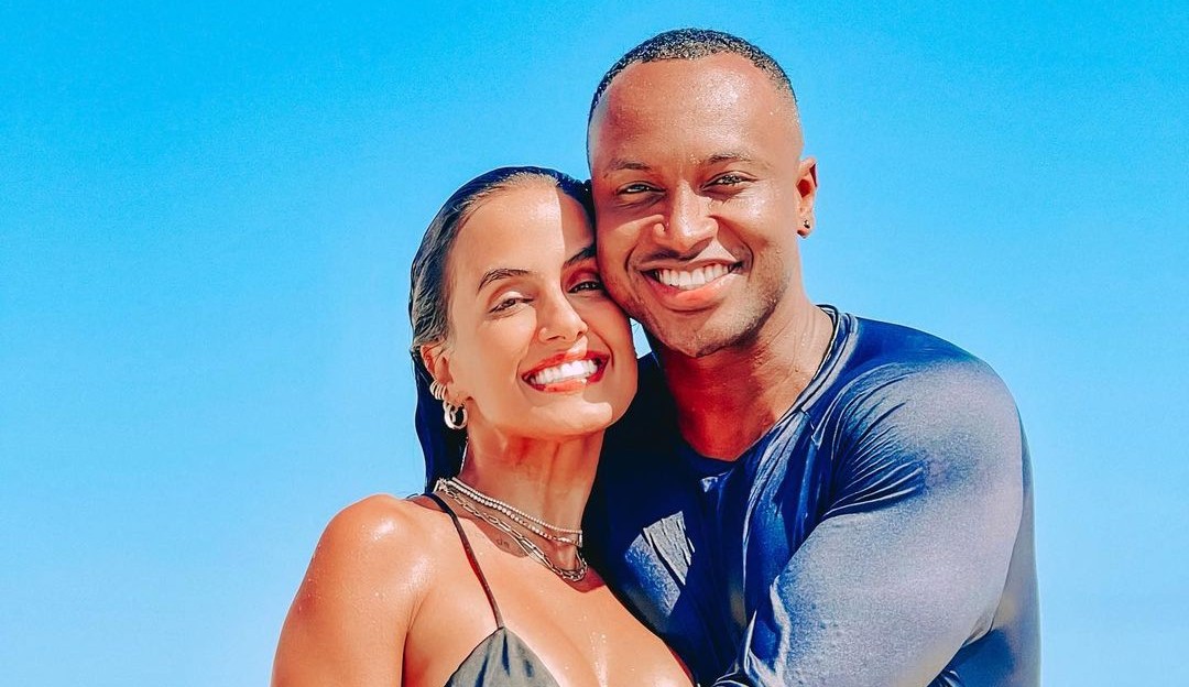 Thiaguinho e Carol Peixinho compartilham vídeos de viagem ao MS