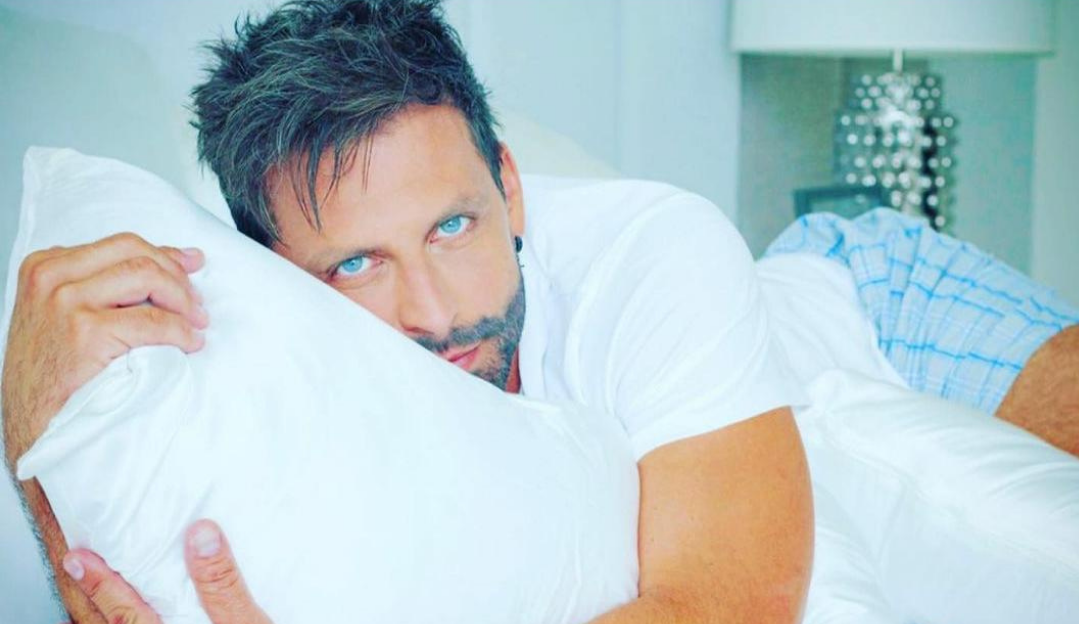 Henry Castelli sofre agressão enquanto se divertia com amigos