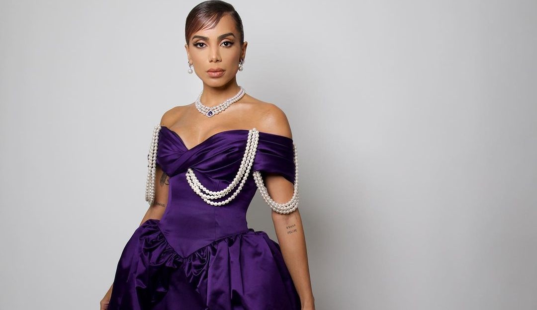 Anitta aparece poderosa no Met Gala