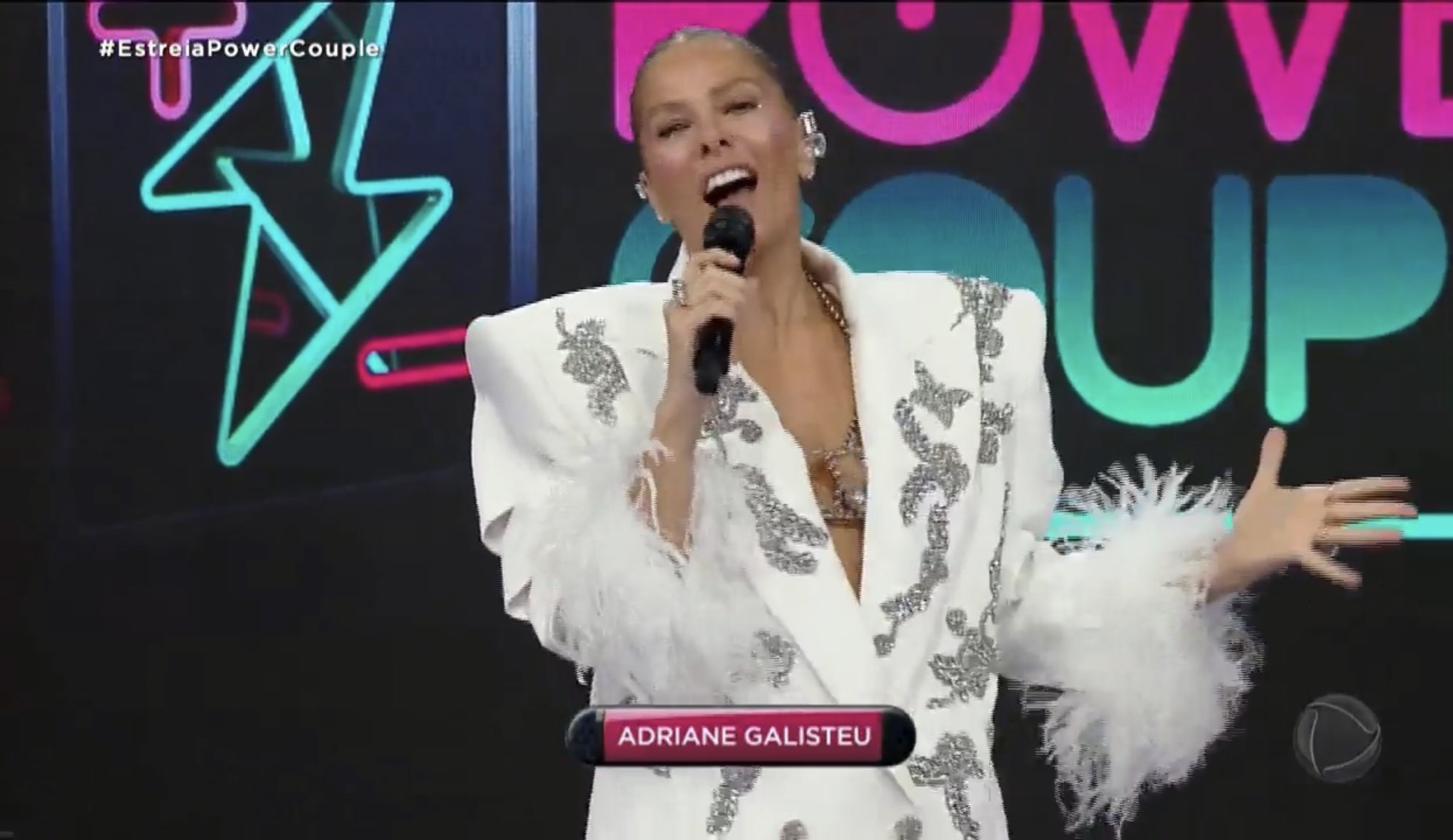 Estreia do Power Couple movimenta redes sociais