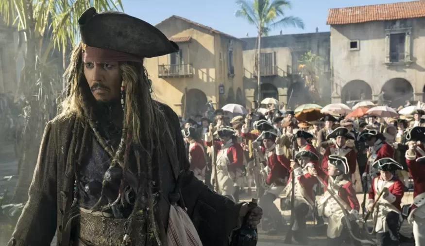 Johnny Depp teria recebido uma soma em dinheiro muito alta pelas gravações de Piratas do Caribe 6