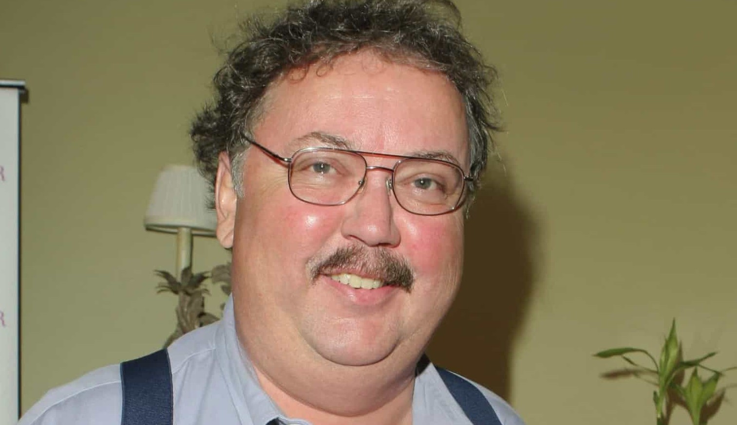 Ator Mike Hagerty morre aos 67 anos