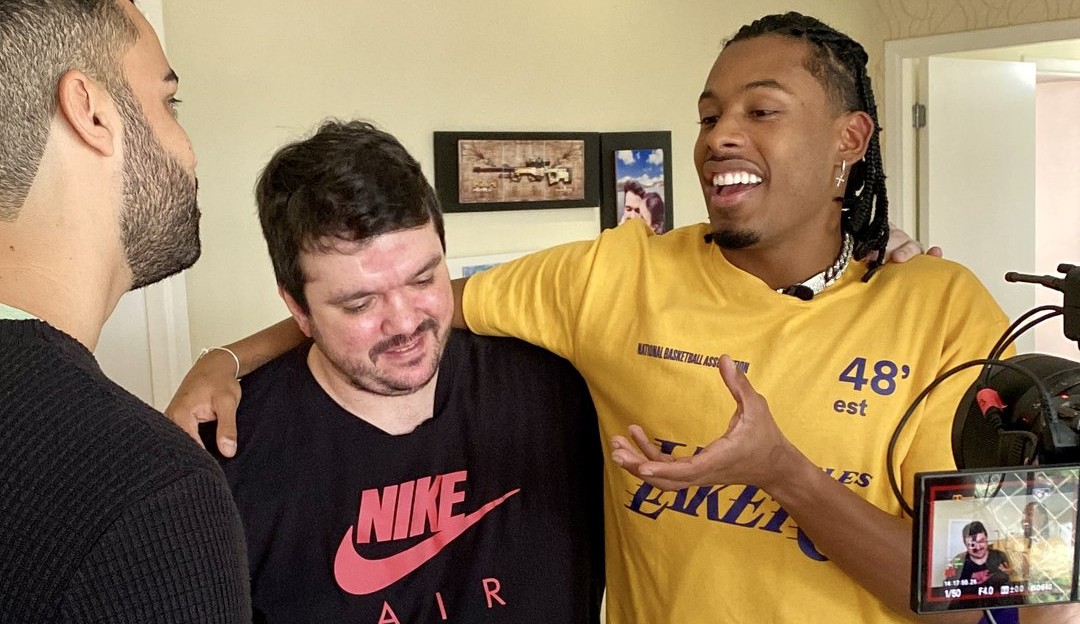 Paulo André, atleta olímpico e vice-campeão do BBB22, encontra ídolo e Streamer Gaules: ‘Emoção muito grande’