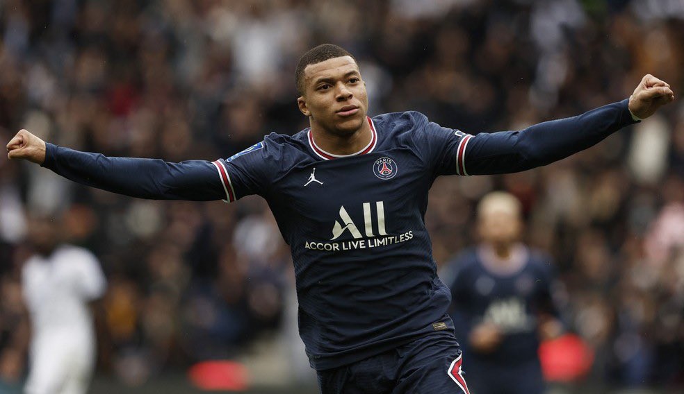 Mbappé é visto em Madri e estaria negociando direitos de imagem com o Real, diz jornal