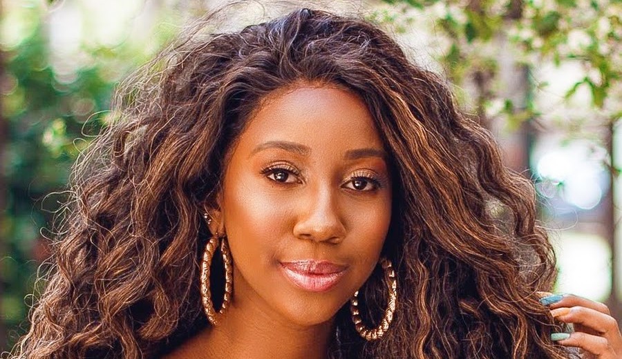 Camilla de Lucas comemora avanço de reforma em sua casa