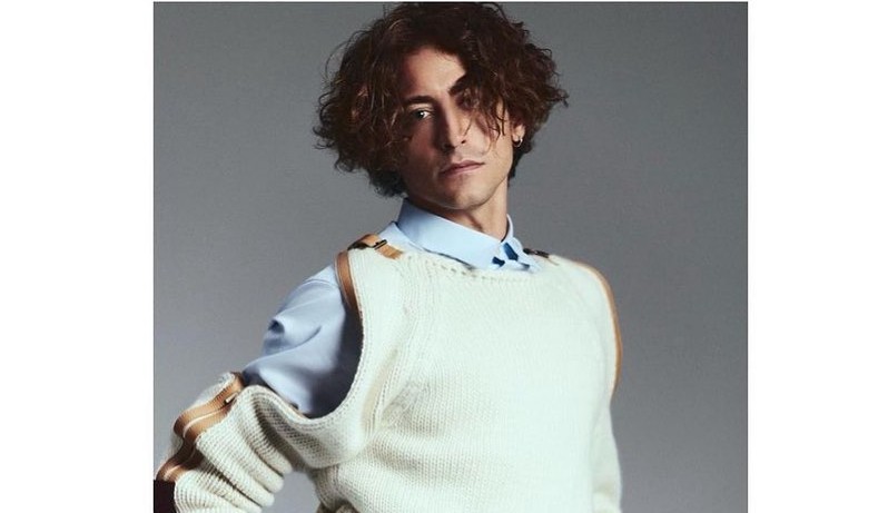 Jesuíta Barbosa fala sobre fases em sua sexualidade