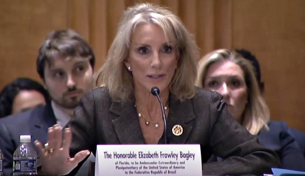 Senadores norte americanos falam sobre retrocesso da democracia no Brasil