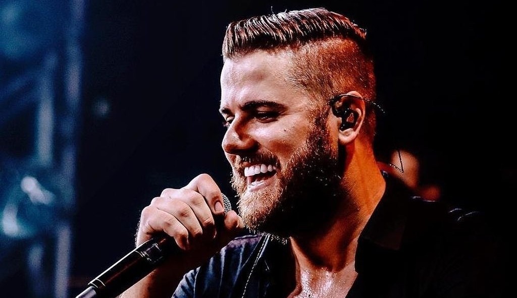 Zé Neto pede desculpas em relação a comentário sobre Anitta